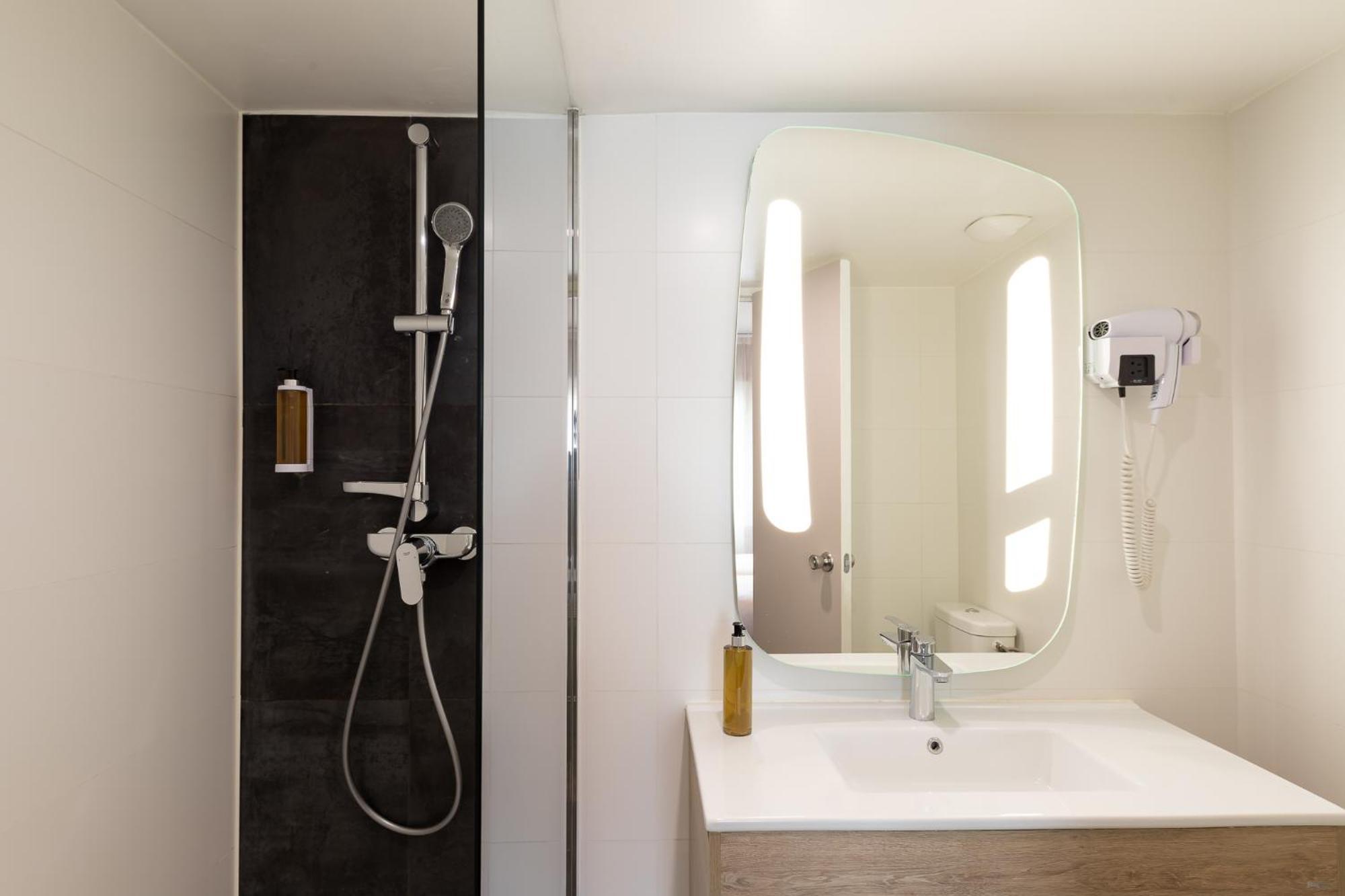 Hotel Ibis Styles Centre Prado Castellane 3*