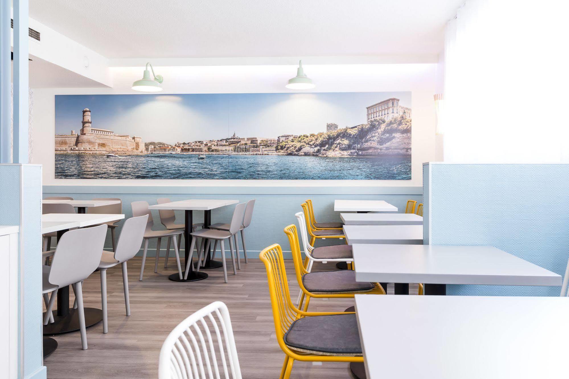 Ibis Styles Centre Prado Castellane Hotel 3*